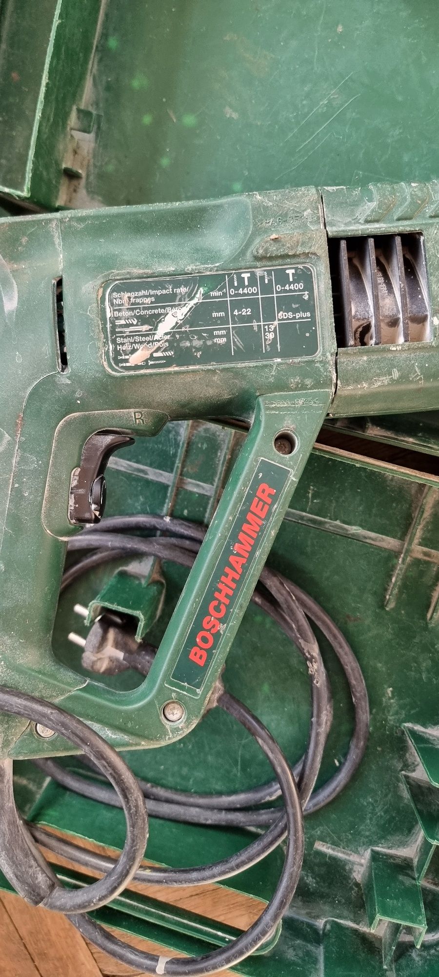 Ciocan rotopercutor Bosch PBH 2200 RE, 6000 W,