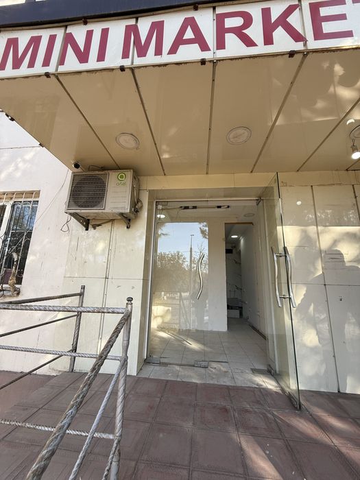 Под офис или Магазин Вдоль дороги