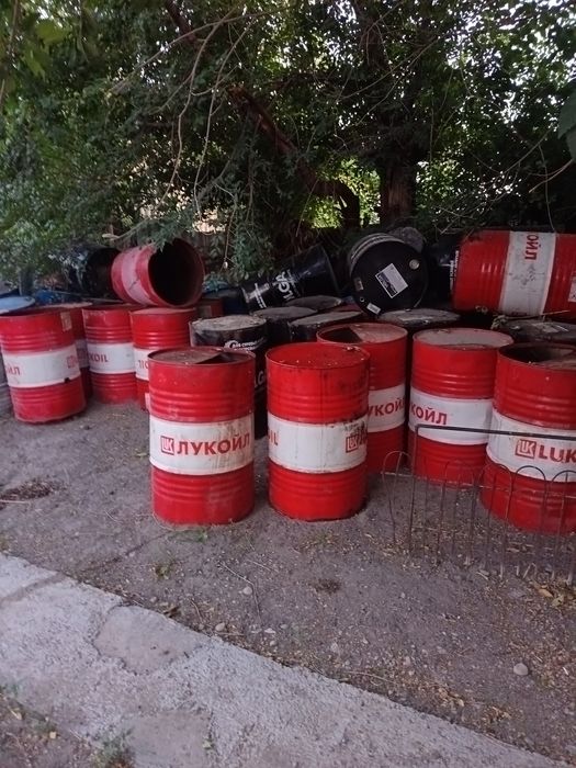 Бочки под масла 200л