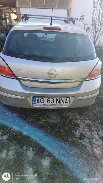 Vând Opel Astra h