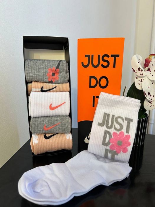 Șosete (diferite marci )