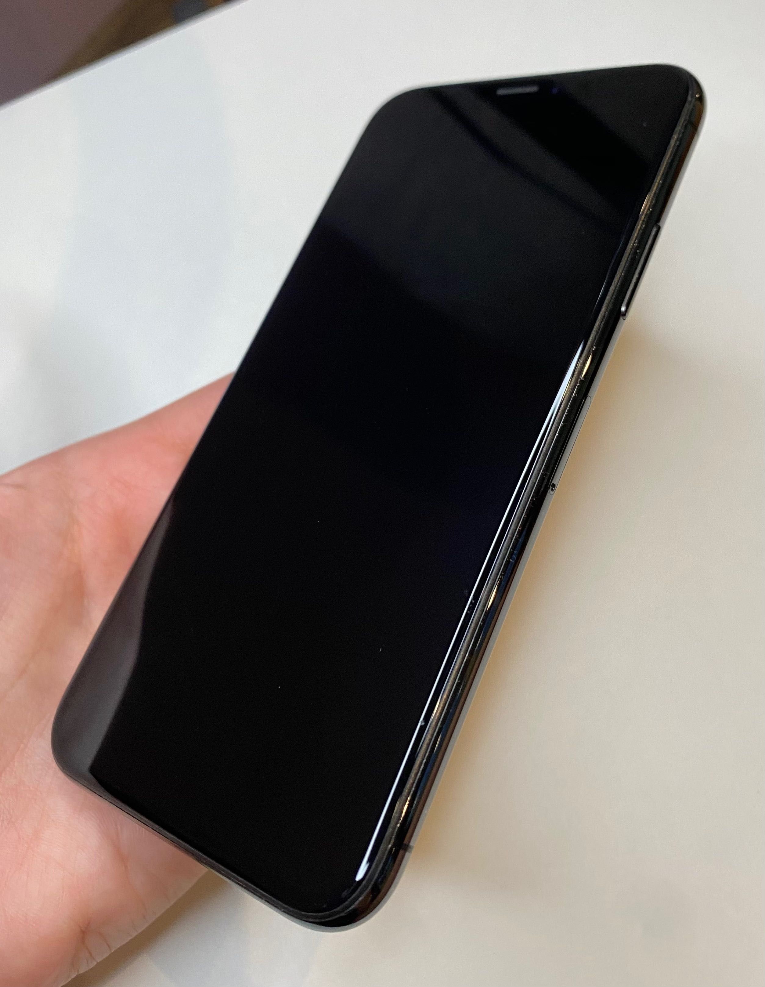 iPhone X 97% капацитет на батерията ДОСТАВКА САМО С ЕКОНТ ИЛИ СПИДИ