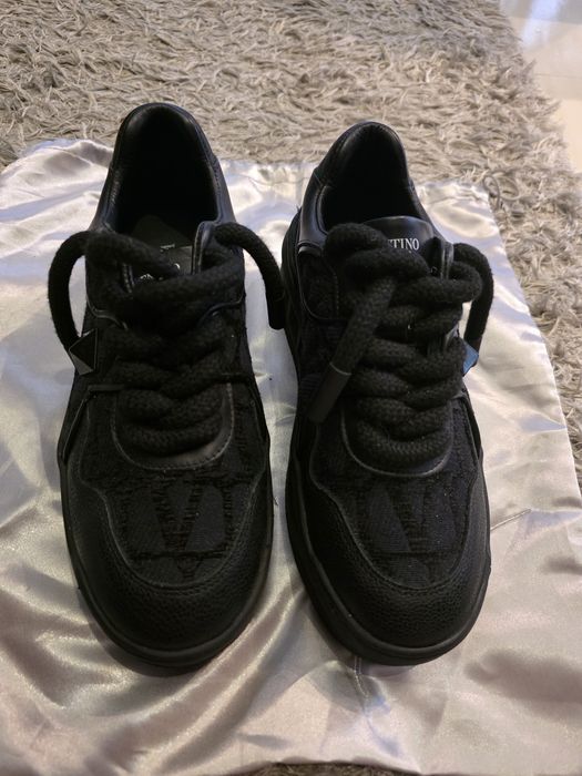 Нови V.a.l.e.n.t.i.n.o ест.кожа 39 размер