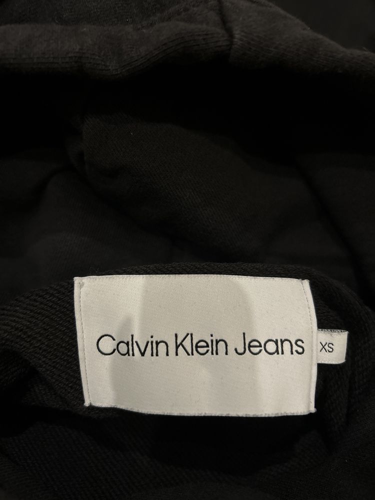 Черен дамски суитчер Calvin Klein, размер XS