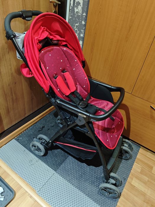 Коляска прогулочная  joie