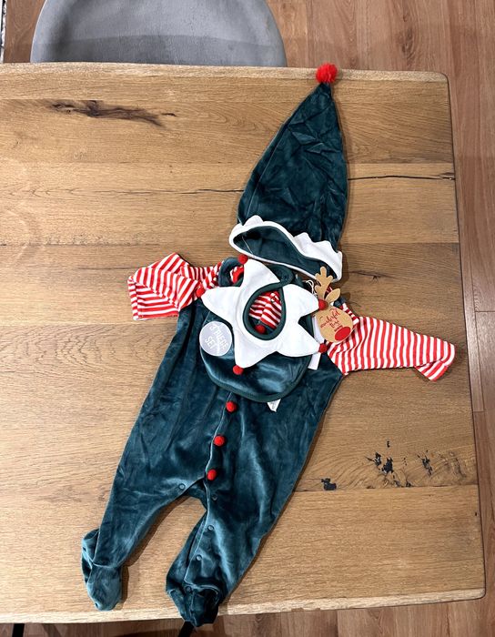 Коледно бебешко костюмче 62 размер