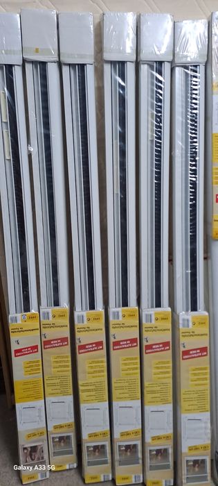 De vanzare jaluzele noi cu plasa de insecte