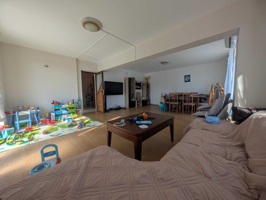 Продава къща гр.Варна