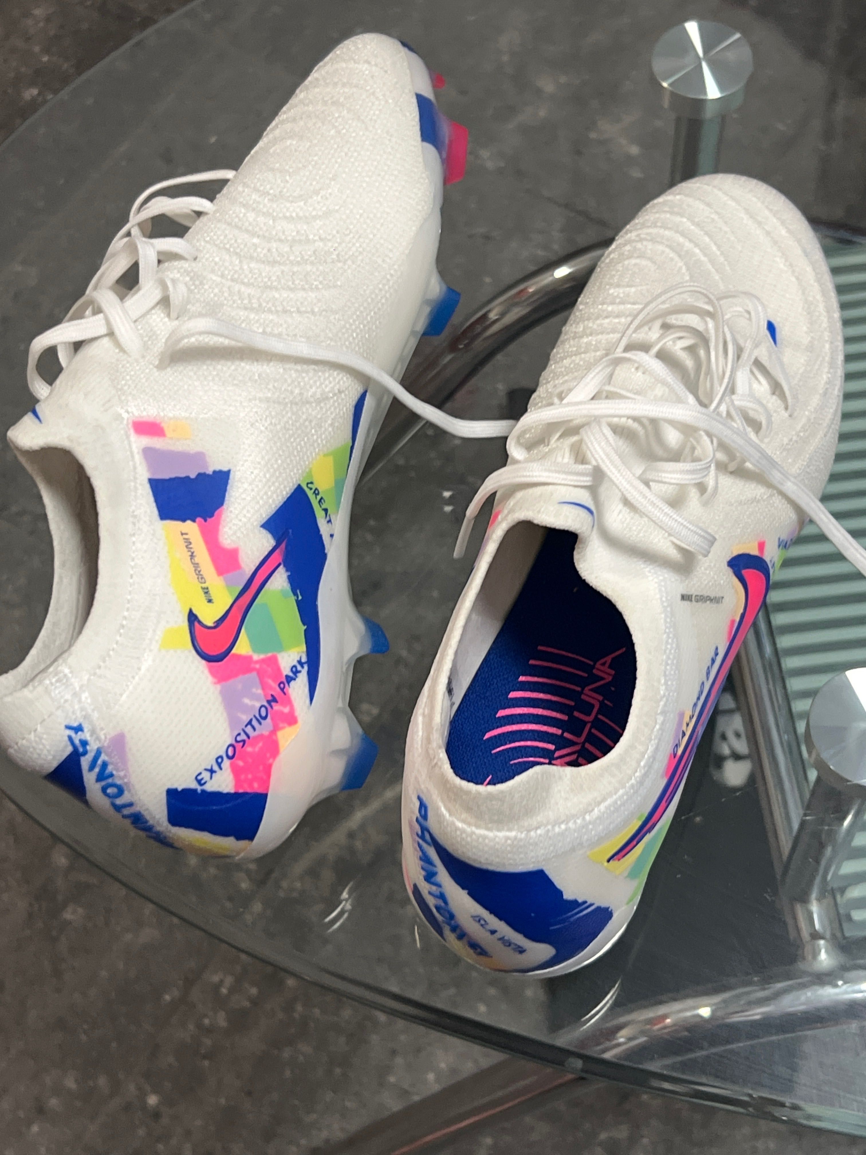 Футболни Бутонки Nike Phantom GX Elite SE FG 42 номер 26.5 см