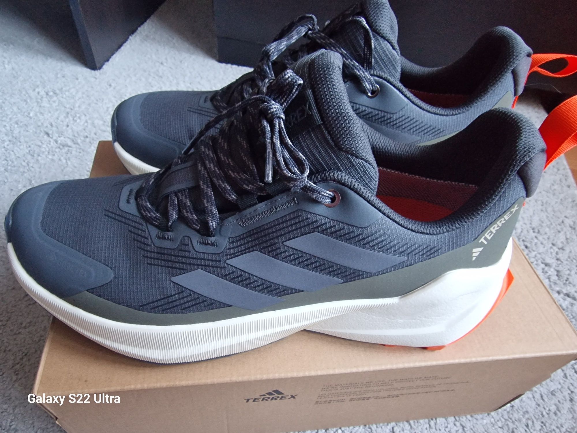 Adidas TERREX Нови