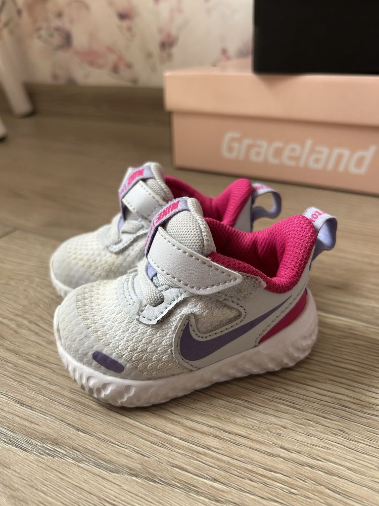 Детски маратонки Nike