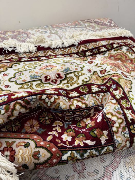 Продам большой ковер 3.5*4.5