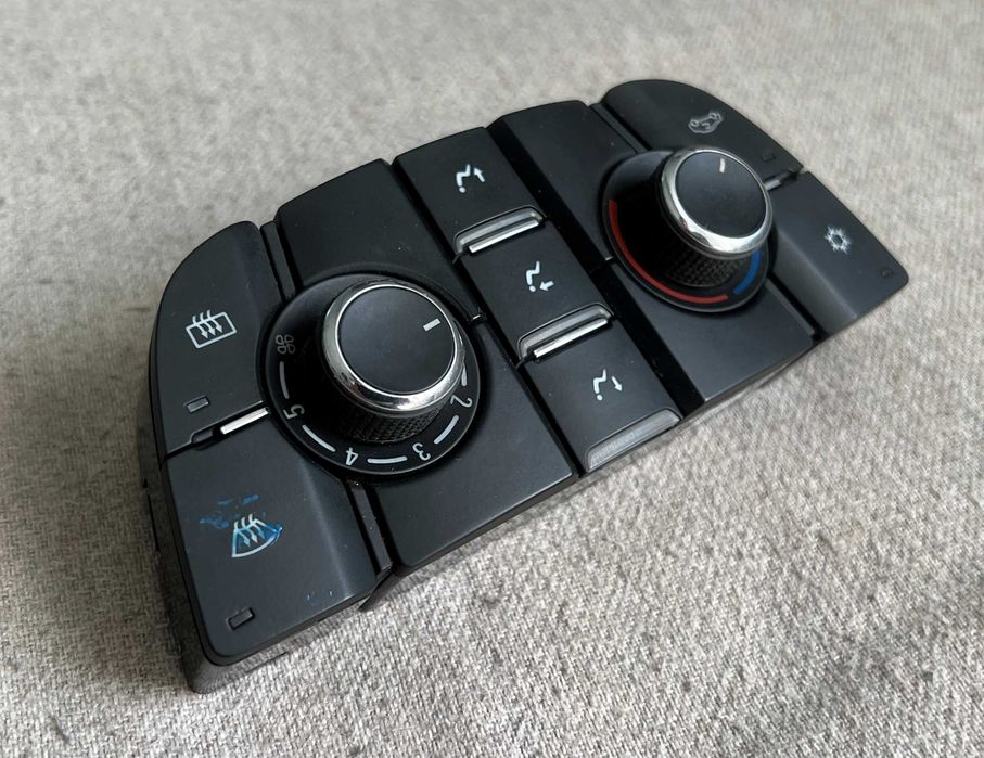 Panou comenzi climatizare Opel Astra J / Zafira C GM13346092 Delphi