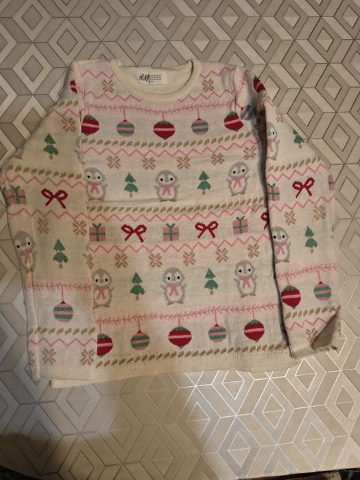 Детски Коледни дрешки 6-8 г по 5лв