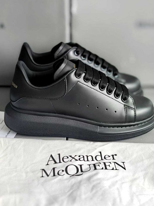 Обувки Alexander McQueen кецове сникърси маратонки