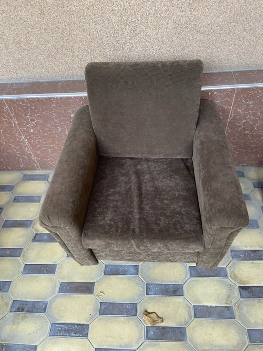 Диван + 2 кресла б/у