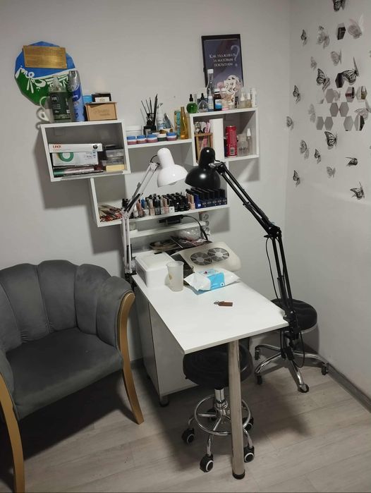 Гозални салони сотилади