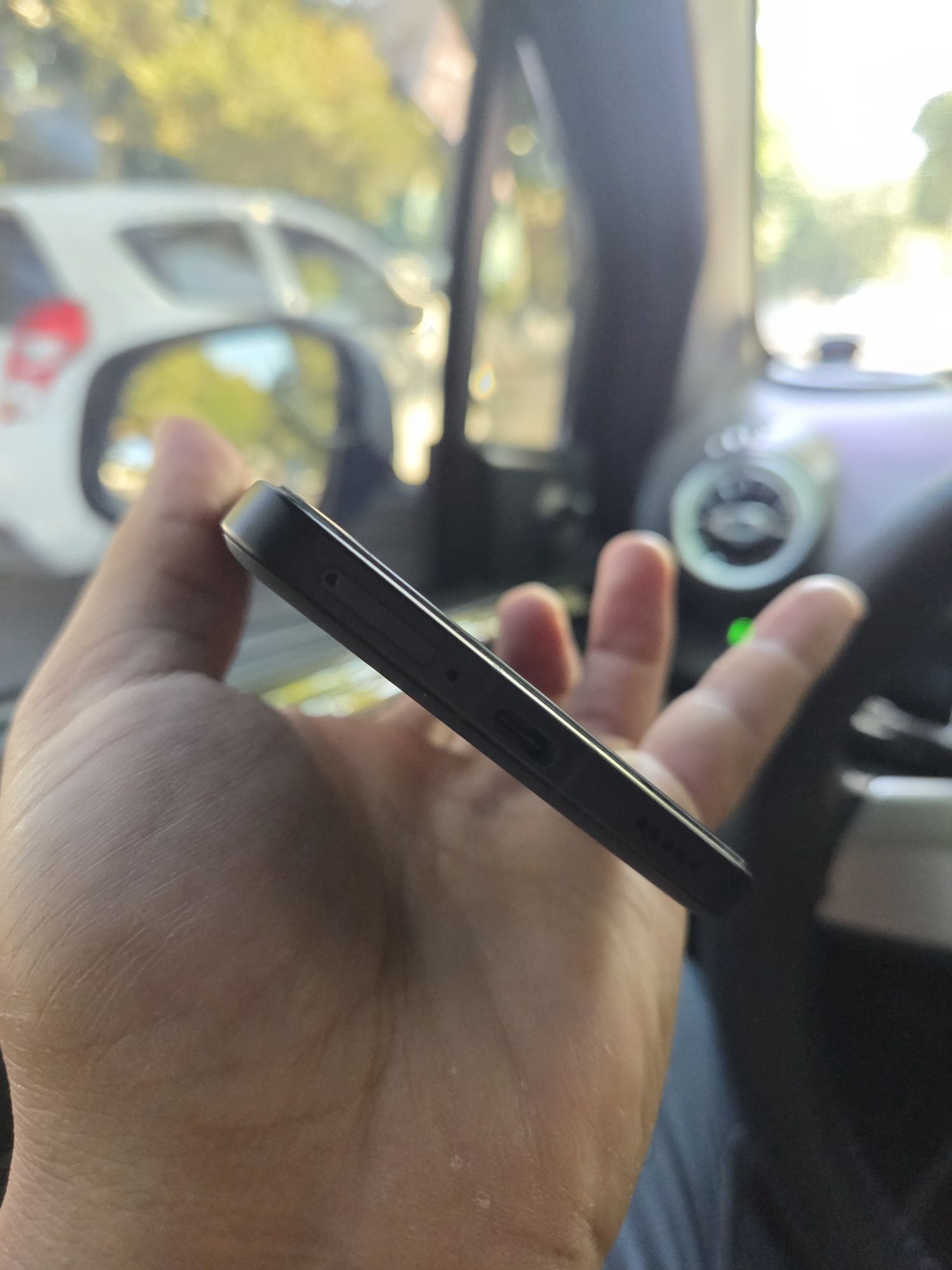 Xiaomi 14 T pro 12/512 sotiladi