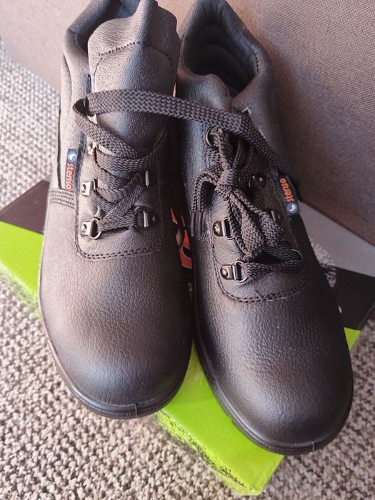 Работни обувки 42 номер