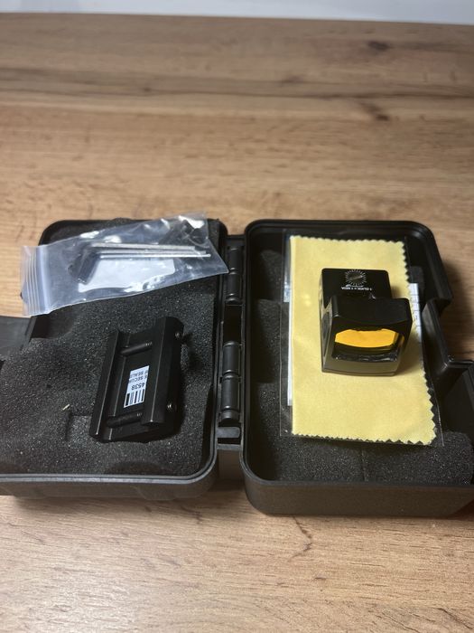 Бързомер за пистолет (airsoft ) | pistol red dot