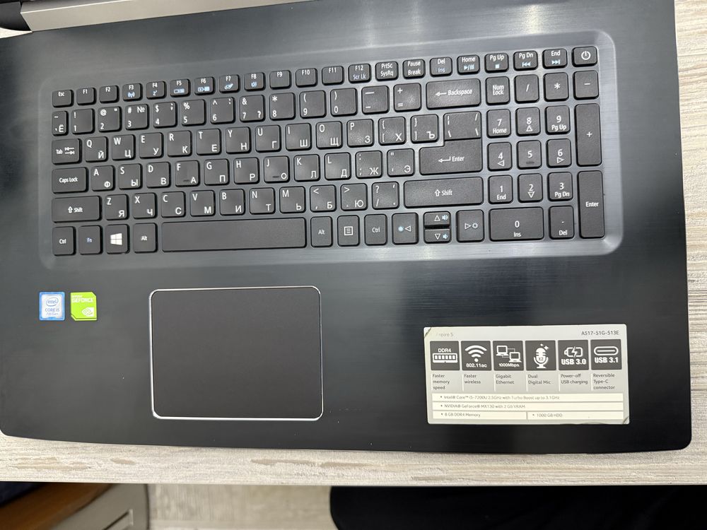 Acer Aspire5 A517-51G-513E