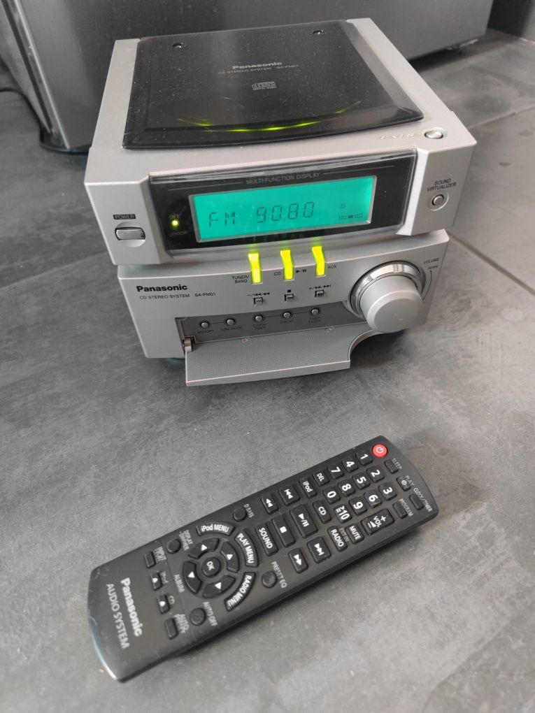 Panasonic CD Stereo System SA-PM01 Hi-Fi FM/AM/AUX Player System
