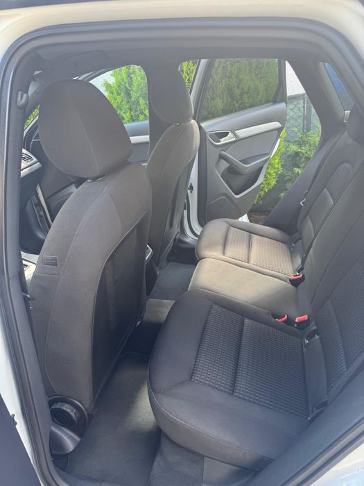 Audi q3 quattro an 2013