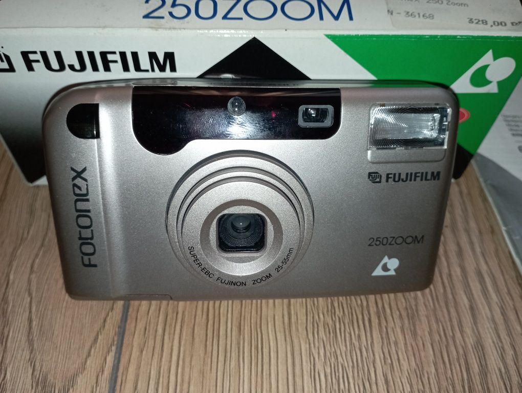 Fujifilm 250Zoom - anii '90