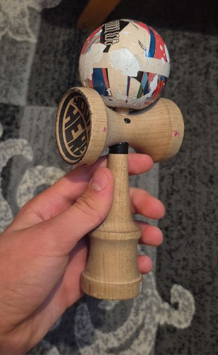 Se vinde kendama buna