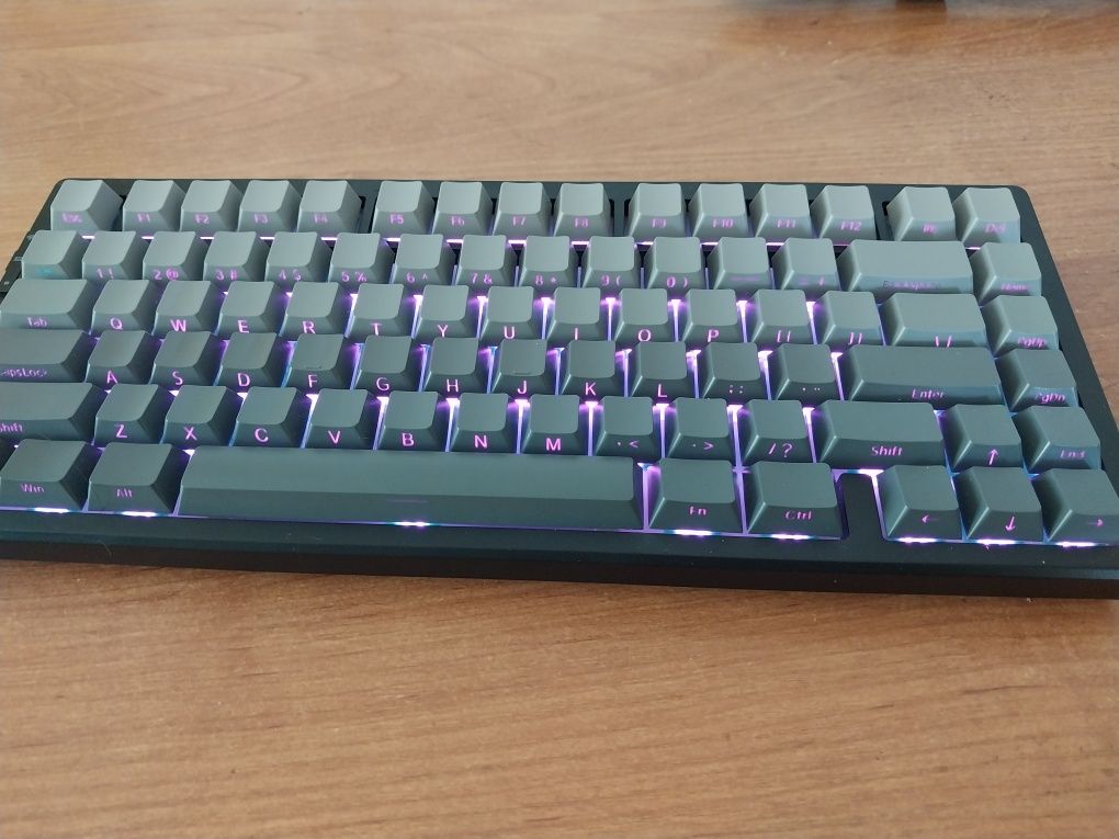 Продаю новую клавиатуру mchose g75pro