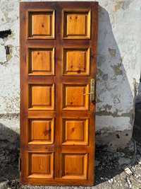Дверь межкомнатная деревянна б/у