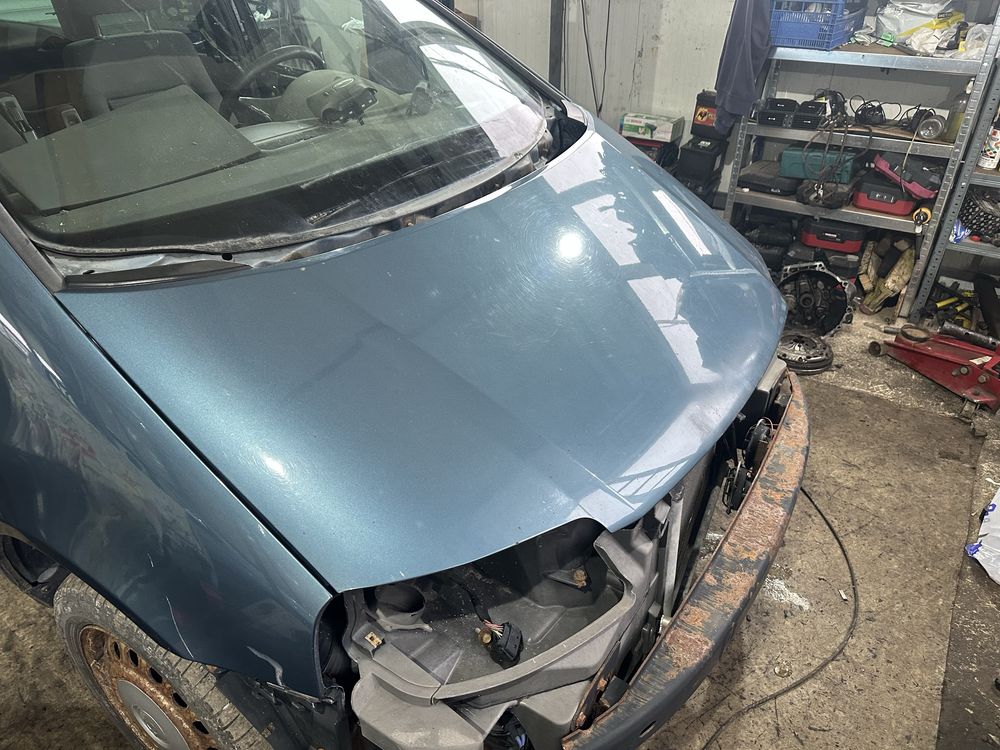 Преден капак за VW Sharan 2001-2009г.!