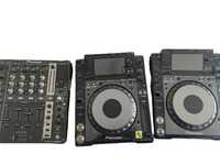 2 x Pioneer CDJ 2000 Nexus + Mixer DJM-750