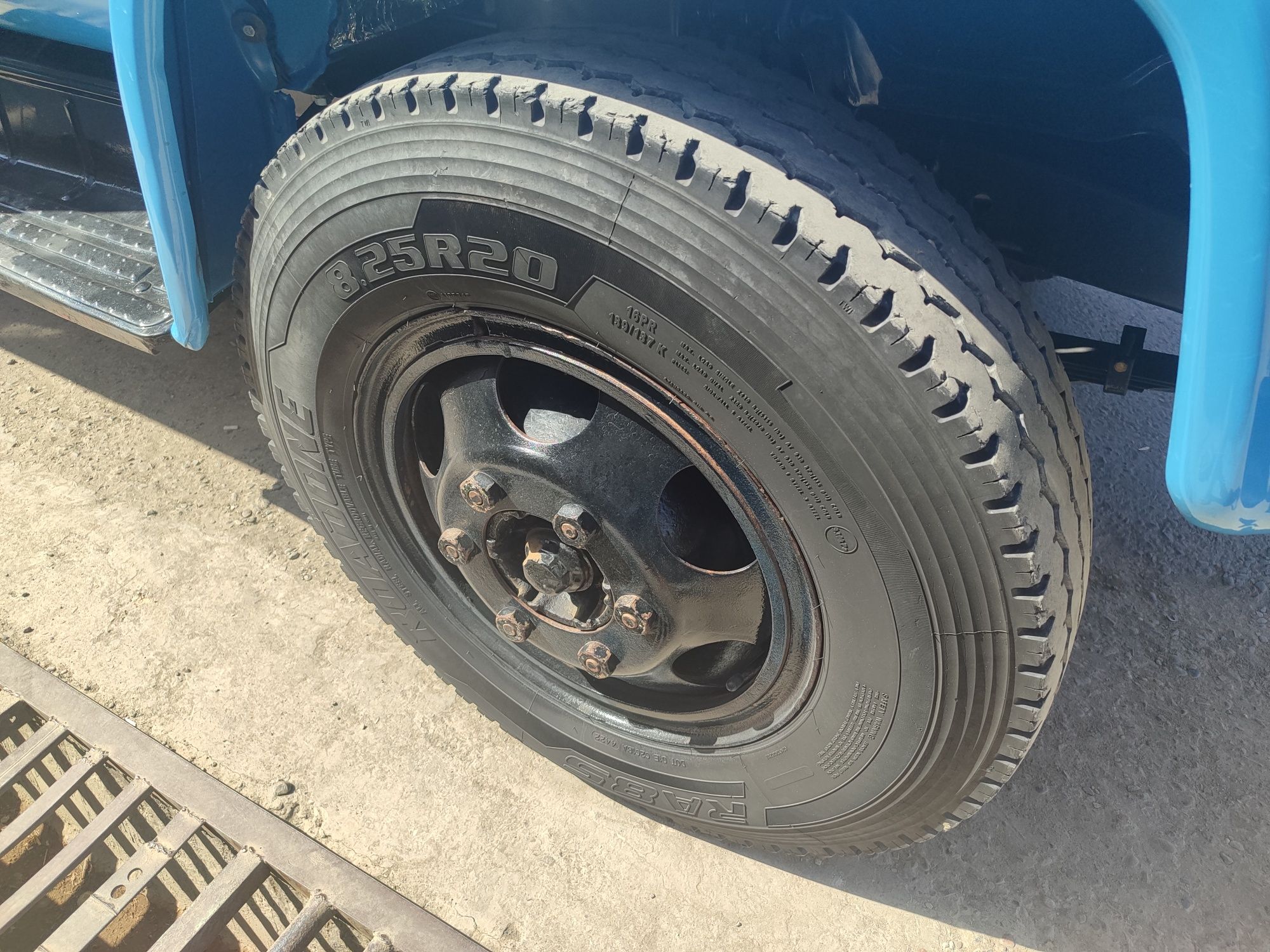 GAZ 53 yangi holatda