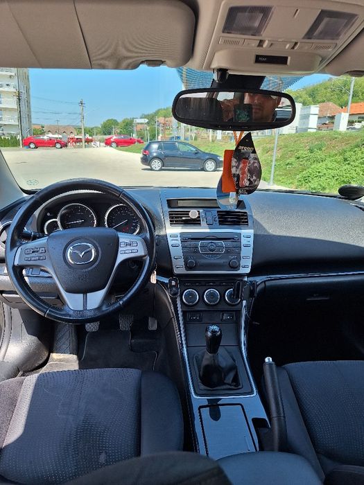 Vând Mazda GH 2.0 benzină