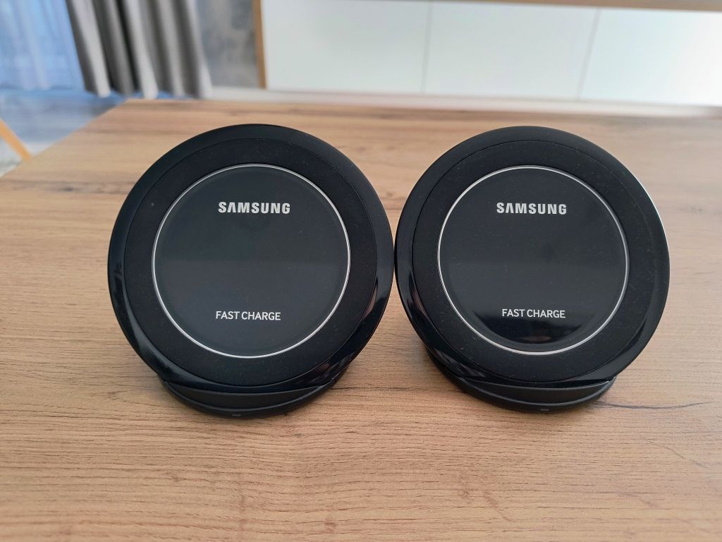 Dock încărcare wireless Samsung EP-NG930