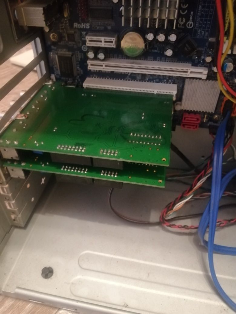 плата PCI для видеонаблюдения