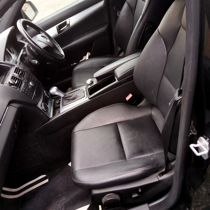 Interior PIELE complet scaune+bacheta Mercedes C-Class w204 sedan