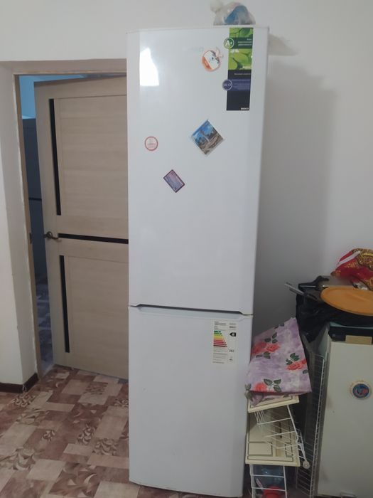 Продам холодильник в хорошем состояни BEKO