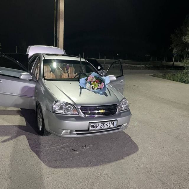 Мошина сотилади ласети