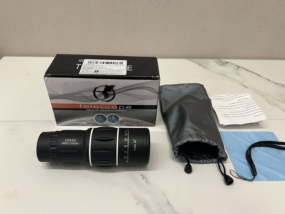 Монокуляр. Новый.