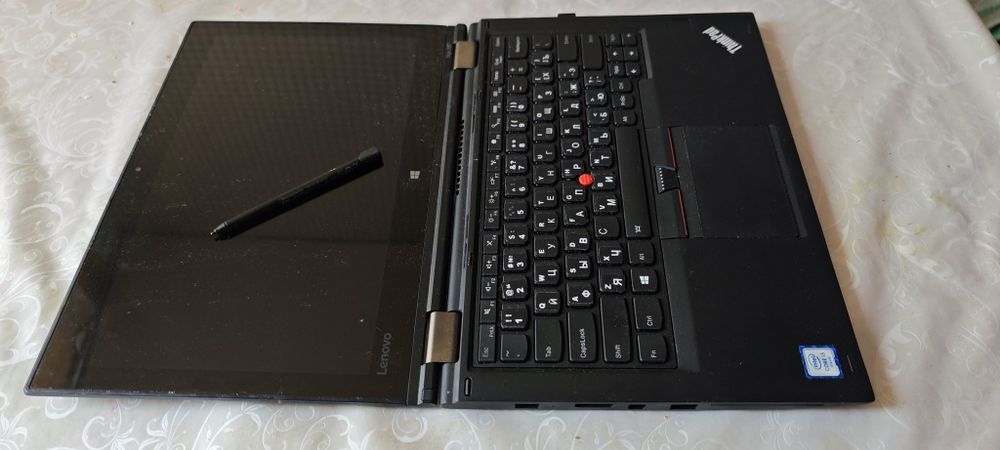 Ноутбук Lenovo Yoga 260