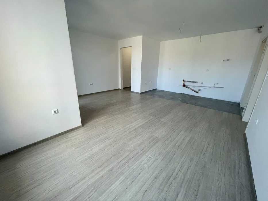 Продава се Двустаен апартамент в Несебър - 66 кв.м за 1243 €/кв.м - Снимка #4