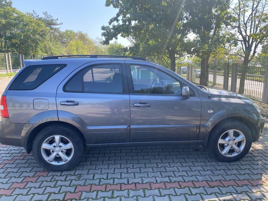 Vând Kia sorento