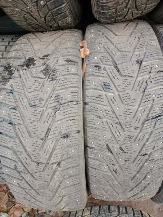 Продам шины на 17.