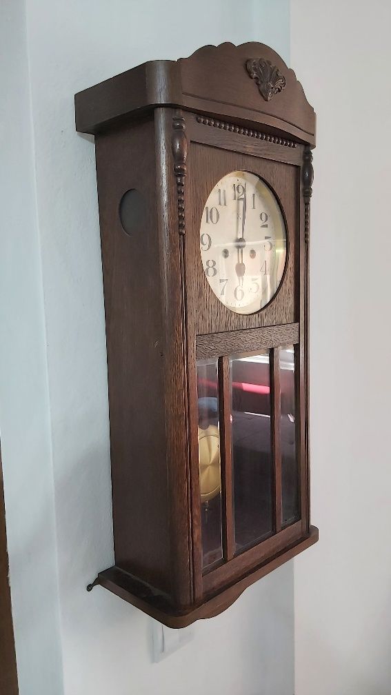Ceas cu pendul mecanic