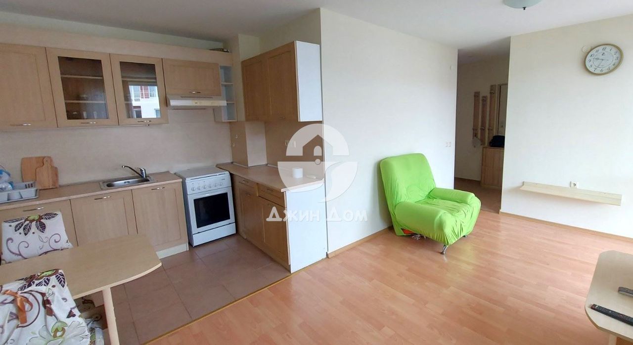 Продава се Двустаен апартамент в к.к. Слънчев бряг - 59 кв.м за 1102 €/кв.м - Снимка #4
