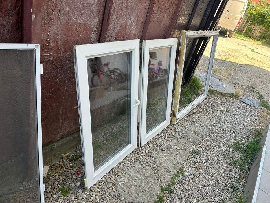 Geam termopan deschidere ambele părți, rabatabila o parte