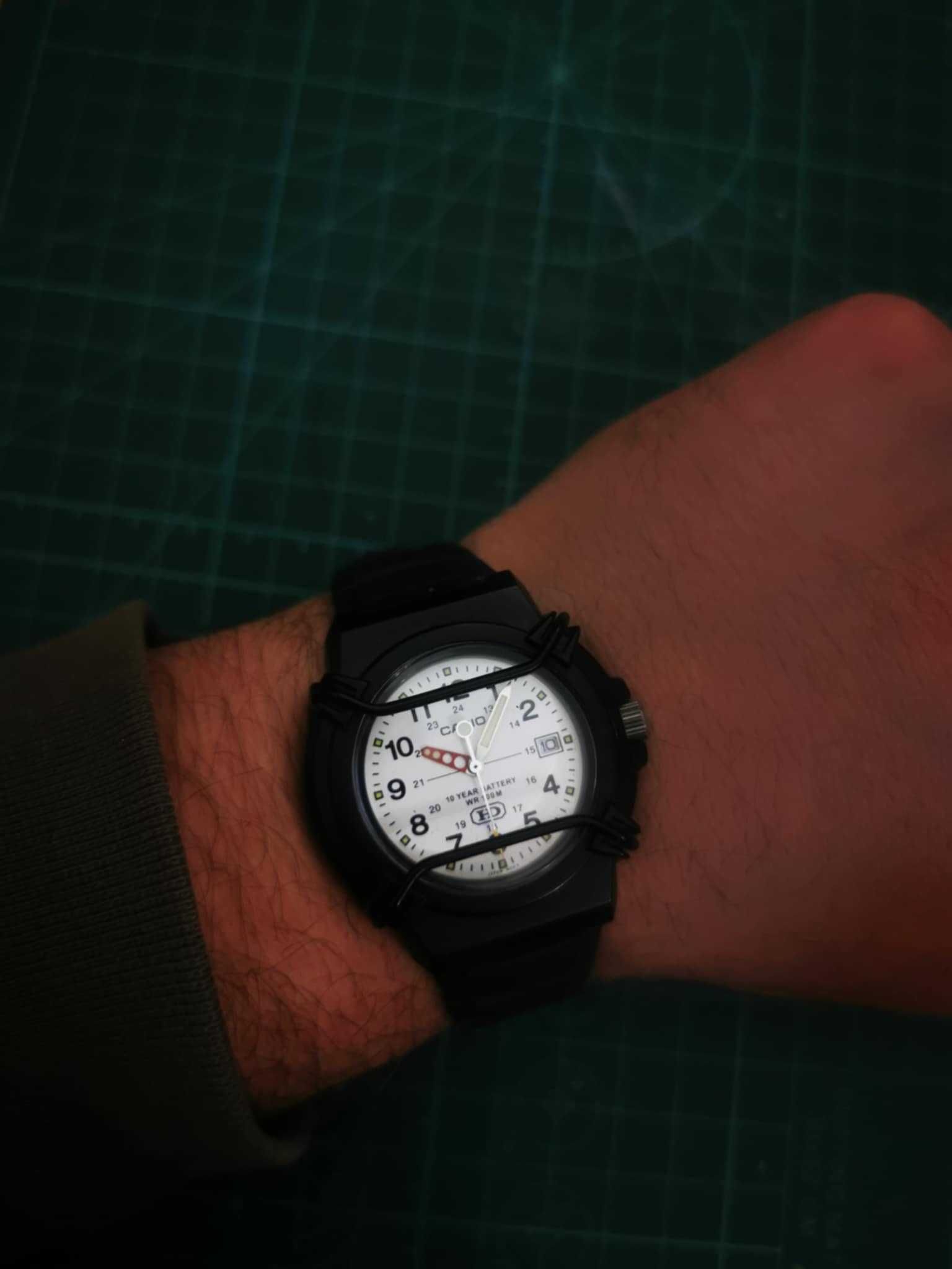 CASIO HEAVY DUTY часовник /нов