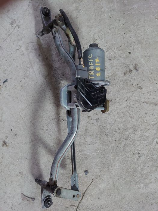 Vand ansamblu stergator Trafic 2017